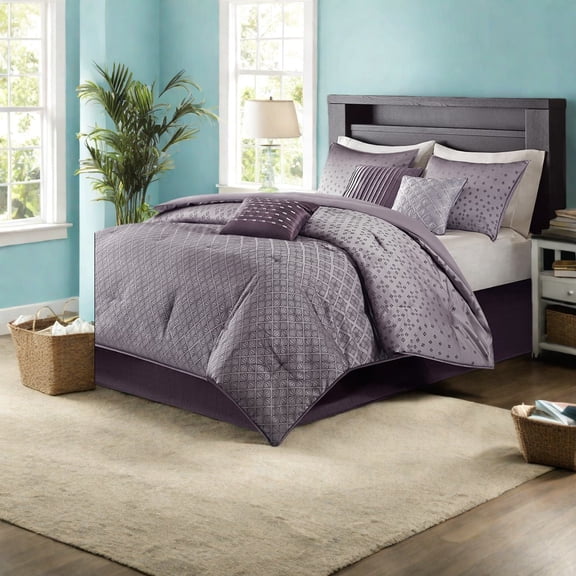 Luxurious 7Piece Jacquard Bedding Set Purple Polyester Comforter with Modern Design King Size