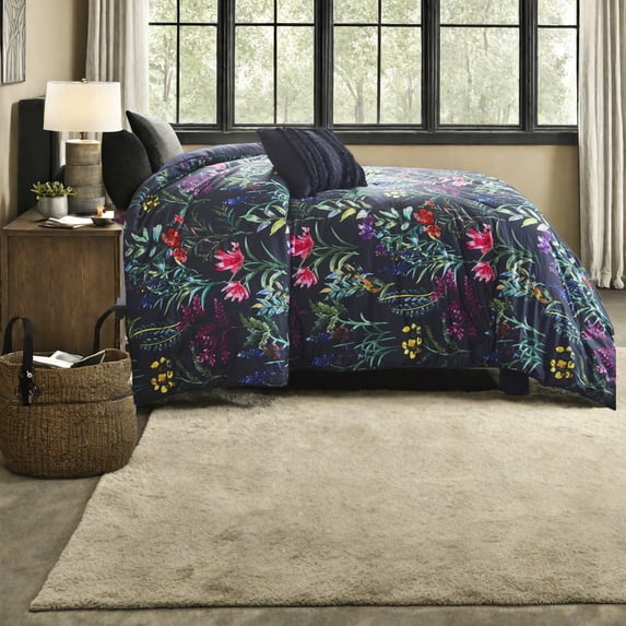 Luxurious Black King/Cal King Bedding Set 5Piece Polyester Comforter with Farmhouse Glam Design