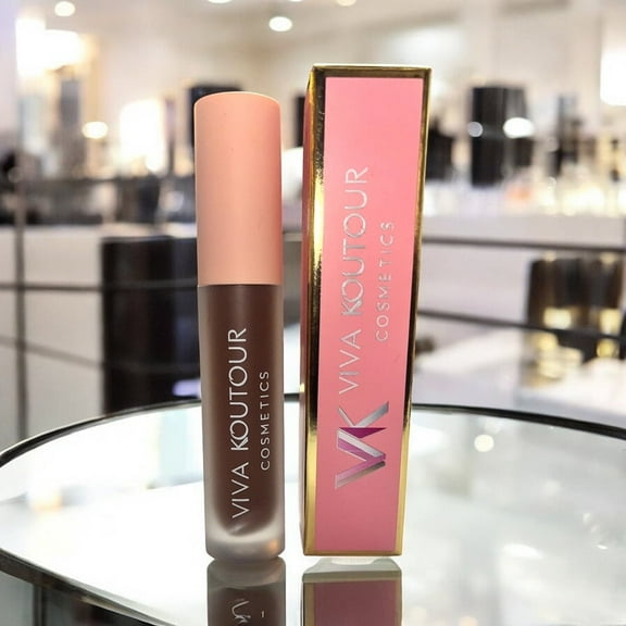 Luxurious Chocolatey Shiny Lip Gloss, Mocha Kiss