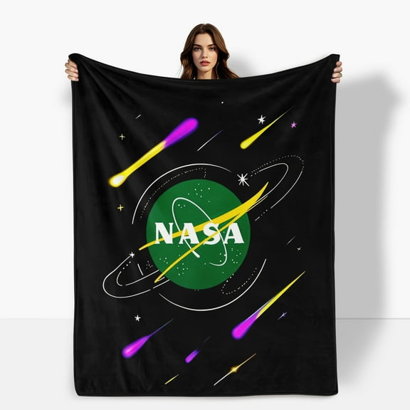 Luxurious Cosmic Themed Blanket with Astronauts & Universe Design, Super Soft Flannel Throw for Kids & Family, Perfect Birthday Gift for Children, Space Room Decor