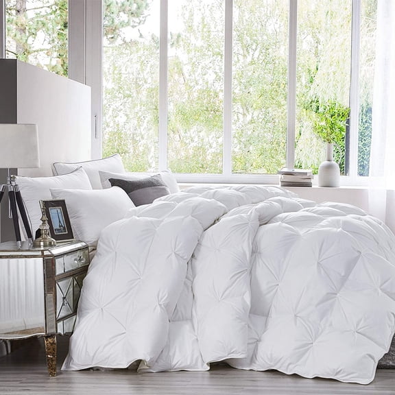 Luxurious Goose Down Feather Fiber Comforter Twin Size All-Season Duvet Insert, Premium Baffle Box, 100% Egyptian Cotton Cover, 55 oz Fluffy Fill Weight - White Pinch Pleat