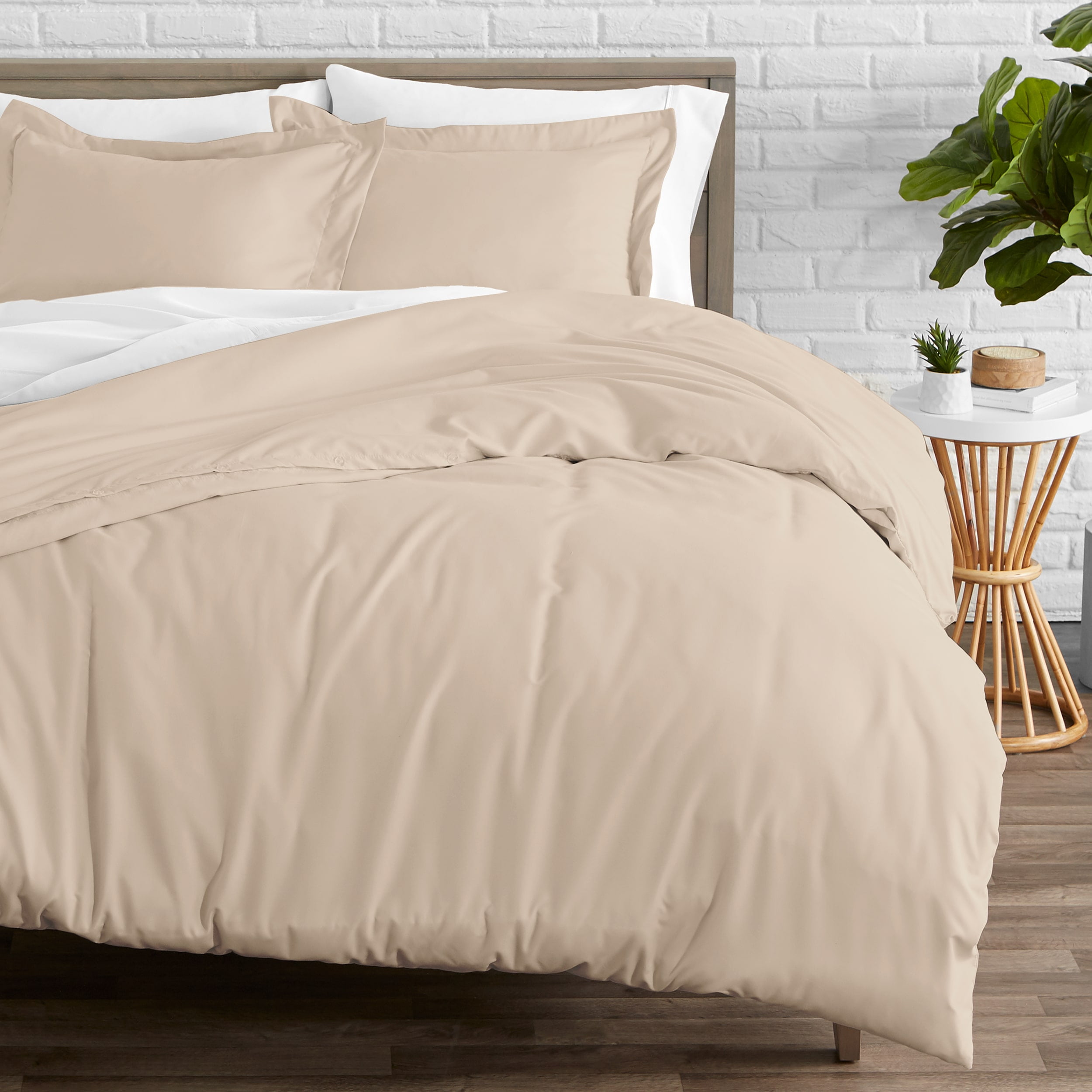 Luxury 4 Piece Duvet Insert + Duvet Cover Set - Premium 1800 Ultra-Soft Brushed Microfiber - Hypoallergenic, Easy Care, Wrinkle Resistant (Full/Queen, Sand)