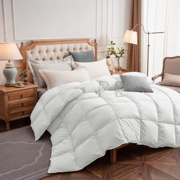 Luxury Bedding Comforter Oversized Queen, Duvet Insert, Quilted Comforter with Corner Tabs, Lightweight Quilt, Down Alternative Hotel Comforter Oversize Queen 98X98 White