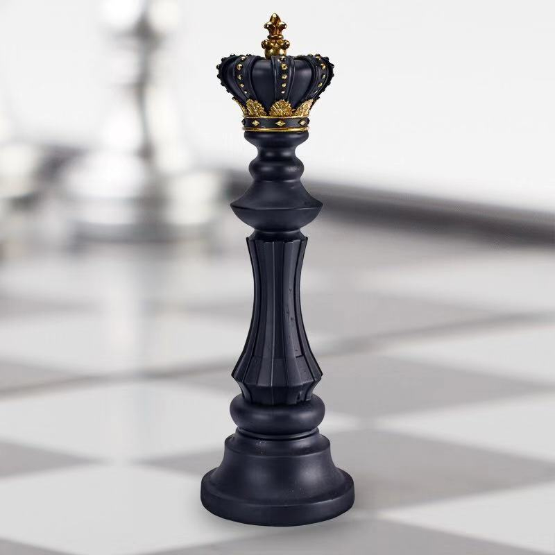Luxury Chess Set Home Decoration Resin Chess Pieces Family Board Games