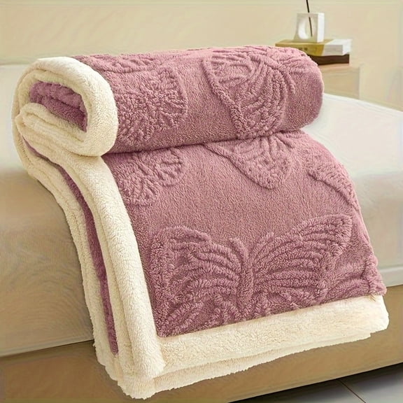Luxury Chunky Knit Polyester Bed Blanket - Contemporary Animal Theme, Machine Washable, All-Season Comfort, Nature-Inspired Design, 250-300 GSM, Back to School, Christmas, New Year