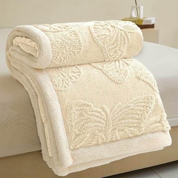 Luxury Chunky Knit Polyester Bed Blanket - Contemporary Animal Theme, Machine Washable, All-Season Comfort, Nature-Inspired Design, 250-300 GSM, Back to School, Christmas, New Year