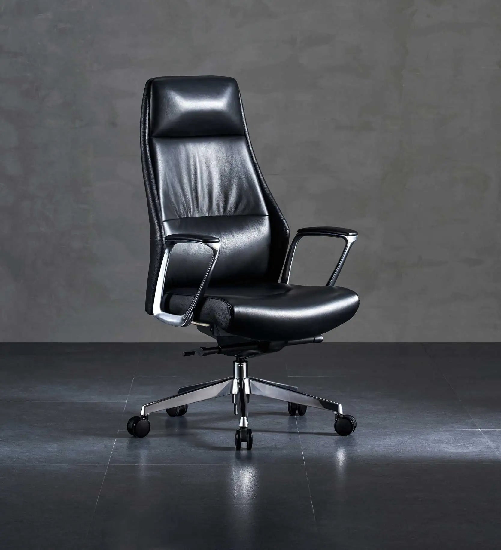 Luxury Executive Office Chairs Genuine Leather Adjustable Top Layer
