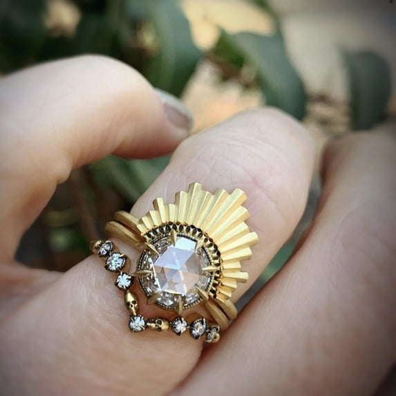 Luxury Exquisite Green Crystal Stone Ring Set for Women Fashion Golden Inlaid Zircon Jewelry