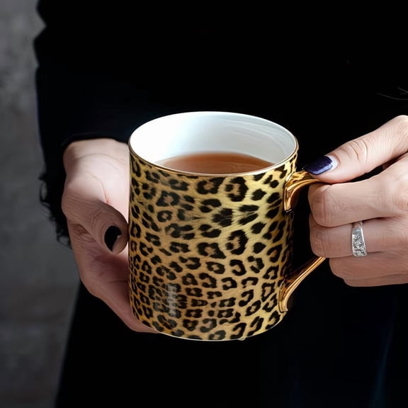 Luxury Gold Plated Leopard Pattern Bone China Coffee Cup - Elegant Round Design for Daily Use and Special Occasions