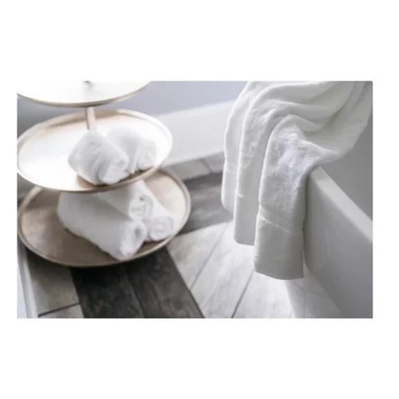 Luxury Hotel Bath Towel, 100% Ring Spun Cotton (27X54)