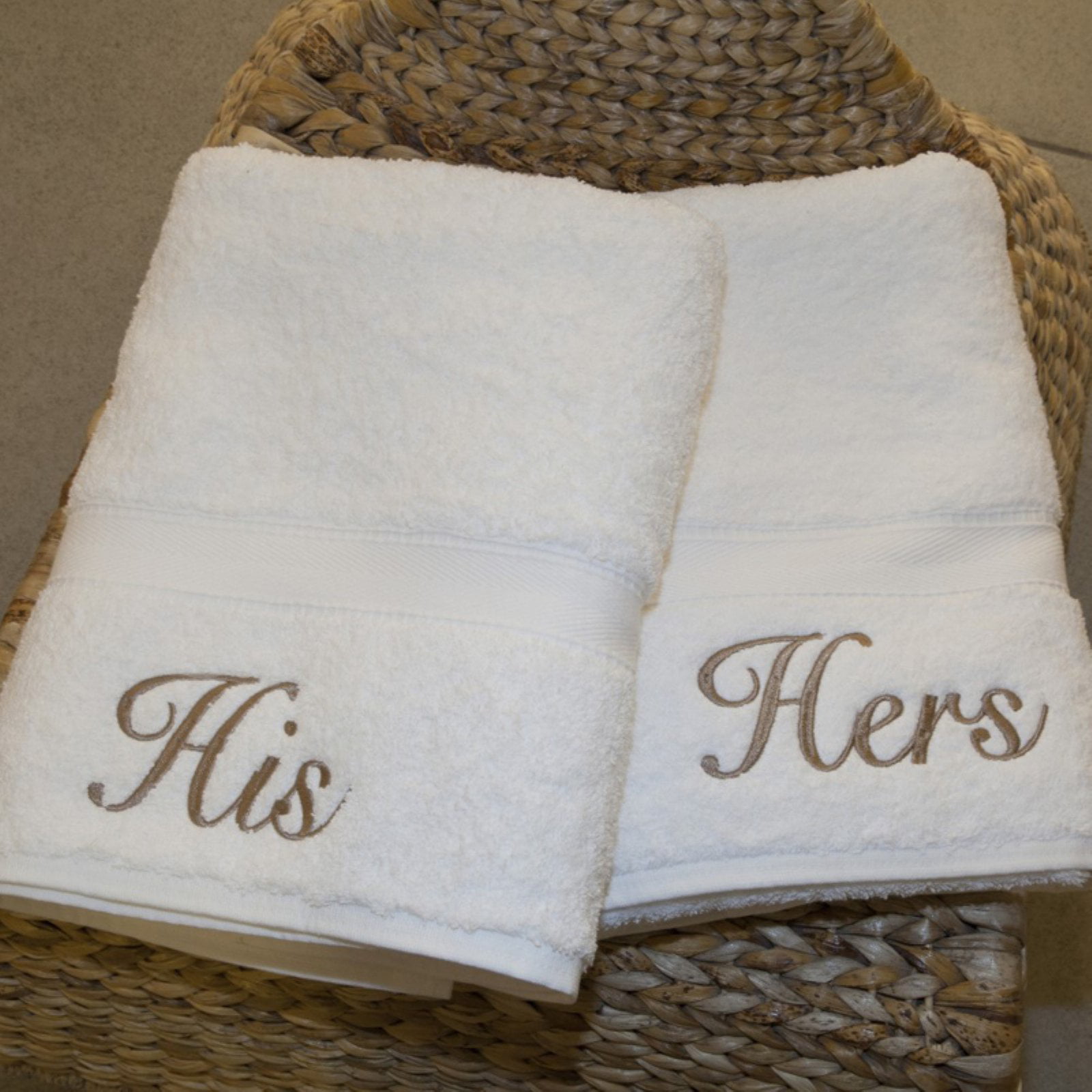 https://i5.walmartimages.com/seo/Luxury-Hotel-amp-Spa-Personalized-100-Turkish-Cotton-Hand-Towels-Set-of-2_3ee2b165-065d-4c5d-b7d7-b709400d4389_1.7463024cd6f923963b4f821b2cdf529b.jpeg