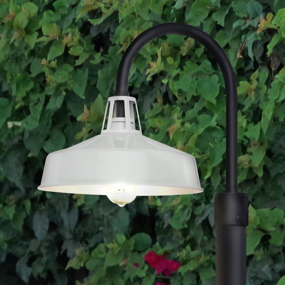 Luxury Industrial Post Light, Medium Size: 17''H x 18.5''W, with Farmhouse Style Elements, White Finish, UHP1490 from the Gary Collection by Urban Ambiance
