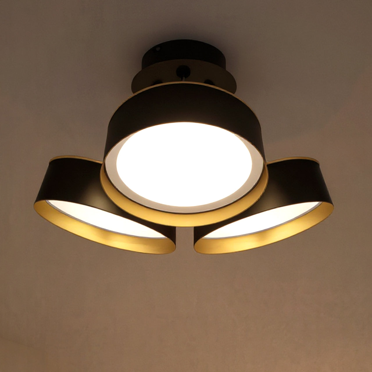 Luxury Modern Ceiling Light, Matte Black, UQL6030