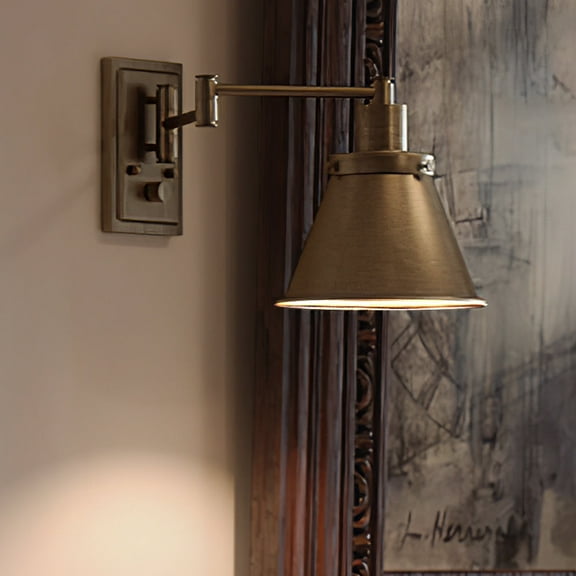 Luxury Traditional Indoor Wall Sconce, 9.625''H x 8.25''W, with Modern Farmhouse Style Elements, Colonial Design, Olde Brass Finish and Vintage Brass, UHP3312