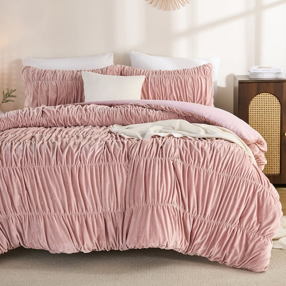 Luxury Velvet Comforter Set Queen Size,Boho Shabby Chic Ruched Bedding Comforter,Aesthetic Vintage Bedding Fluffy Ruffle Comforter Set,Ultra Soft Velvet Chenille Quilt Set,Vintage Ruffled Velvet Plus