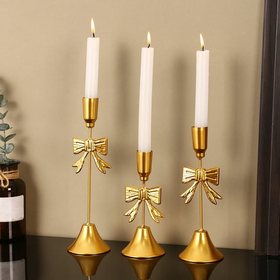 Lwlmwt European-Style Luxury Candlestick Gold Metal Candlestick with Bow Ideal for Table Centerpiece Table, Christmas & Valentines Day Decorations