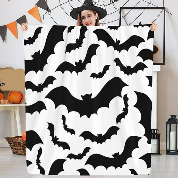 Lwlmwt Halloween Throw Blanket,Black and White Halloween Blanket 100X70cm,Halloween Themed Blanket,Ultra Soft Flannel Blanket for Couch,Sofa,Bed or Dorm Decor