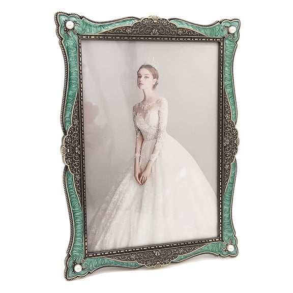 Lydemcia 5x7 Vintage Metal Picture Frame, Antique Enamel Luxury Photo Frame with Glass Front, Horizontal Or Vertical, Retro Decoration, Anniversary Birthday Wedding Gift A101