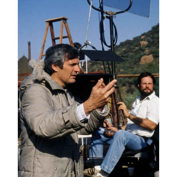 M*A*S*H Featuring Alan Alda 24X36 Classic Hollywood Poster On Set Directing