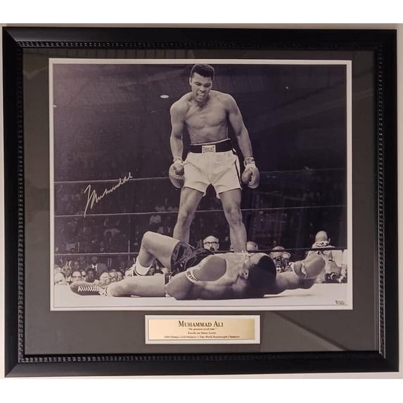 M. Ali 24x20 Auto Frame