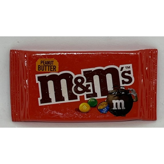 M&M's World Peanut Butter Candy Bag Magnet New with Tag