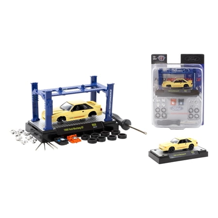 M2 Machines 1:64 Model Kit Release 69 1988 Ford Mustang Gt