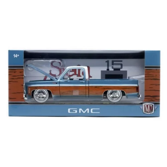 M2 Machines 1976 GMC Sierra Grande 15 Custom Squarebody 1/24 Scale