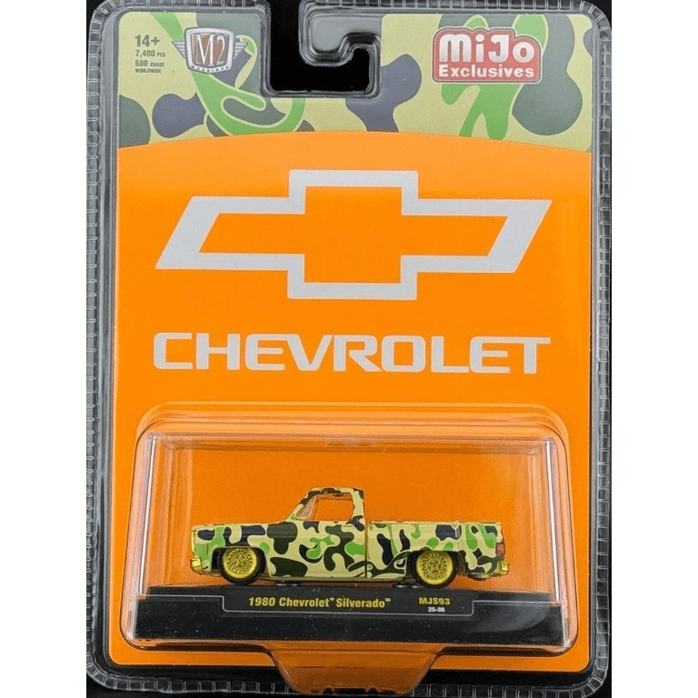 M2 Machines 1980 Chevrolet Silverado Diecast Model Toy Car, Camo