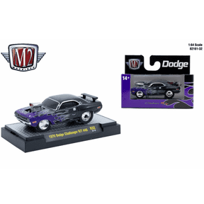 M2 Machines Ground Pounder R32 1970 Dodge Challenger R/T 440