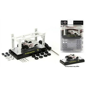 M2 Machines 1:64 Model Kit Release 58 1941 Willy Coupe Gasser