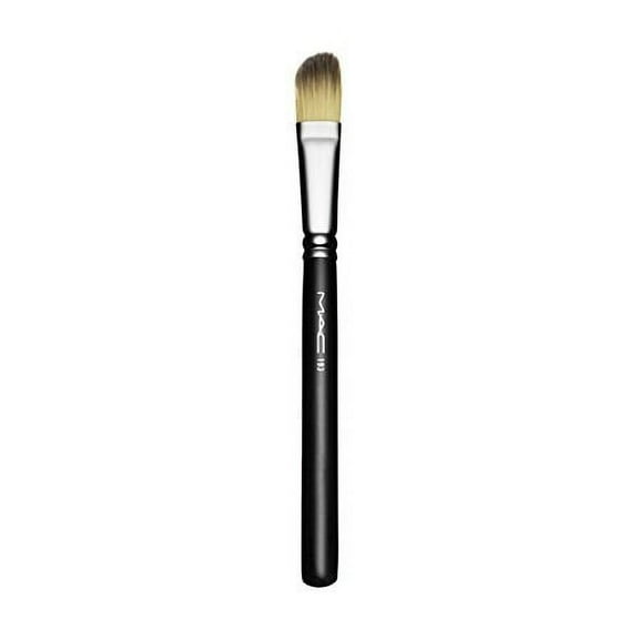 MAC Angled Foundation Brush, 193