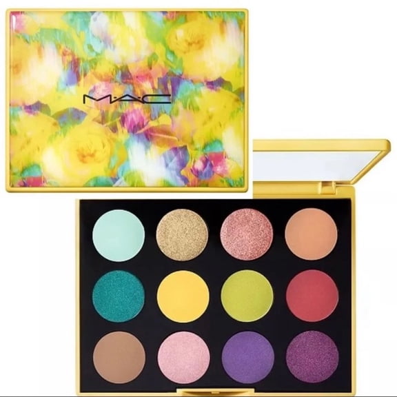 MAC Botanic Panic Eye Shadow Pallette