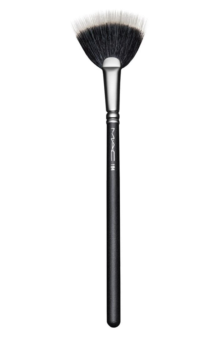 Pinceau éventail duo-fibre MAC 184