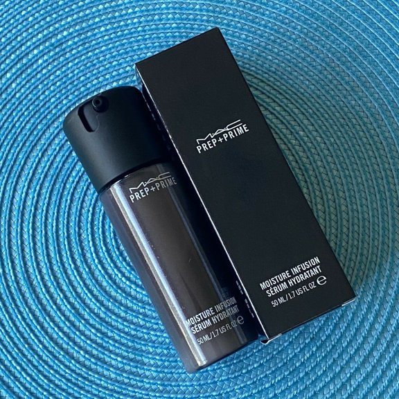MAC COSMETICS PREP + PRIME SERUM 1.7 OZ MAC COSMETICS/PREP + PRIME MOISTURE INFUSION 1.7 OZ (50 ML)