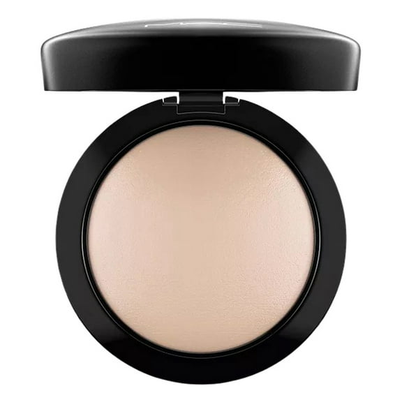MAC Mineralize Skinfinish Natural - Light , 0.35 oz Powder