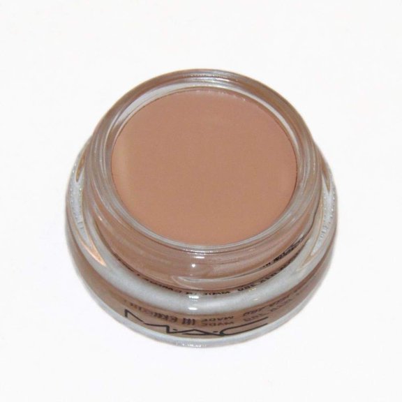 MAC Pro Longwear Paint Pot Tailor Grey