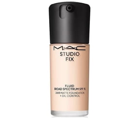 MAC Studio Fix Fluid SPF 15 24HR Matte Foundation + Oil Control, NW5, 1 Ounce