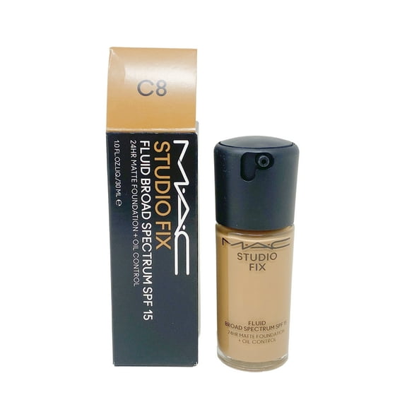 MAC Studio Fix Fluid SPF 15 24hr Matte Foundation + Oil Control - C8 (1 fl oz)