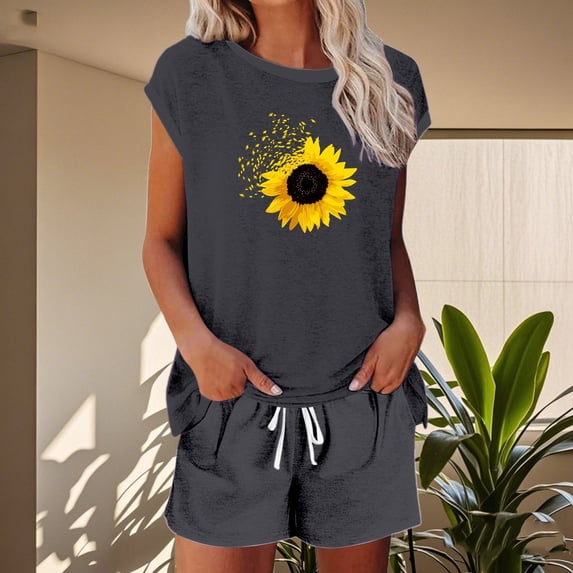 MAIHAN Women Casual Outfits Summer Beach Vacation Clothes Short Sleeve Tops Shorts Women 2 Piece Outfits Sets Casual Casual Two-Piece Outfit