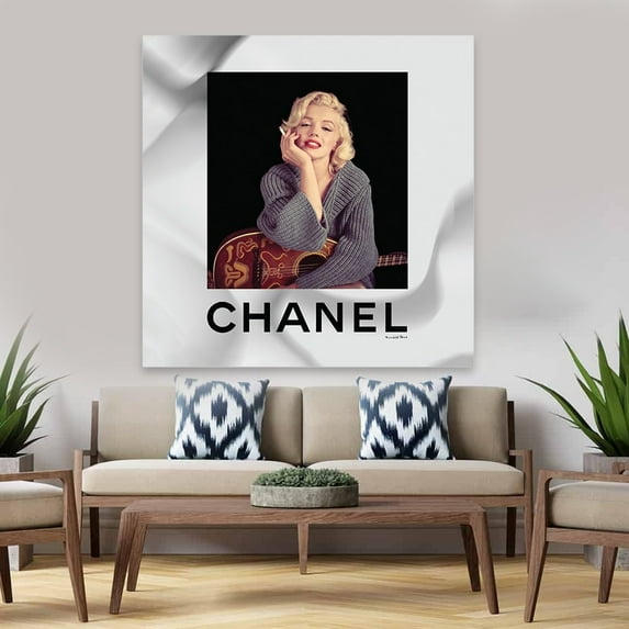 MARILYN IN ALL HER COMFORT - 14"x14" Canvas Artwork - Multi-Color 30 x 30