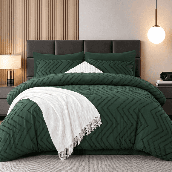 MARNUR King Comforter Set, 7 Pieces Boho Tufted Bed in a Bag, All-Season Prewashed Soft Bedding Set with Comforter, Sheets, Pillowcases & Shams, Emerald Green