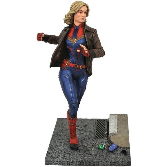 MARVEL PREMIERE CAPTAIN MARVEL MOVIE STATUE
