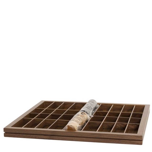 MASTERING THE GAME WITH STYLE DISCOVER THE DELUXE WALNUT CHESS BOARD | ELEGANCE IN EVERY MOVE | DURABLE AND HIGH QUALITY | BRAIN BUSTER |