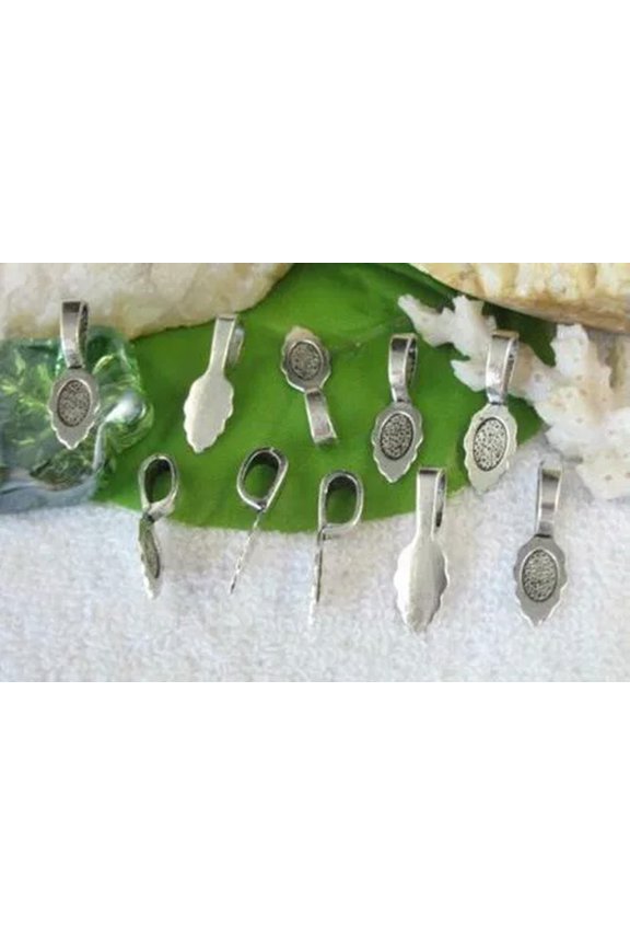 100PCS Tibetan Silver Smooth Leaf Charms 26.5x8.5mm R10728