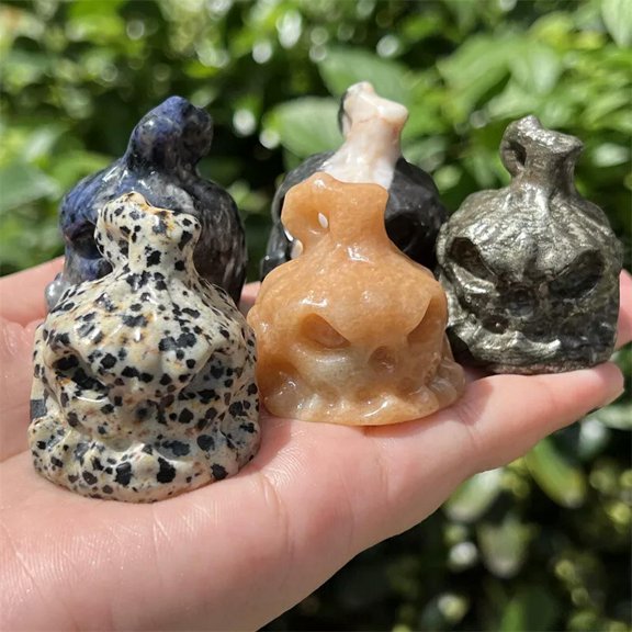 MATROOY 1PC Natural Mixed Pumpkin Skull Quartz Crystal Carved Skull Reiki Random 1.6"