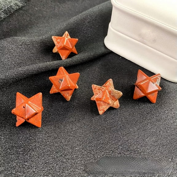 MATROOY 20pcs Natural Red Jasper Stone Merkaba Star Healing Reiki Adventurine Rare Decor
