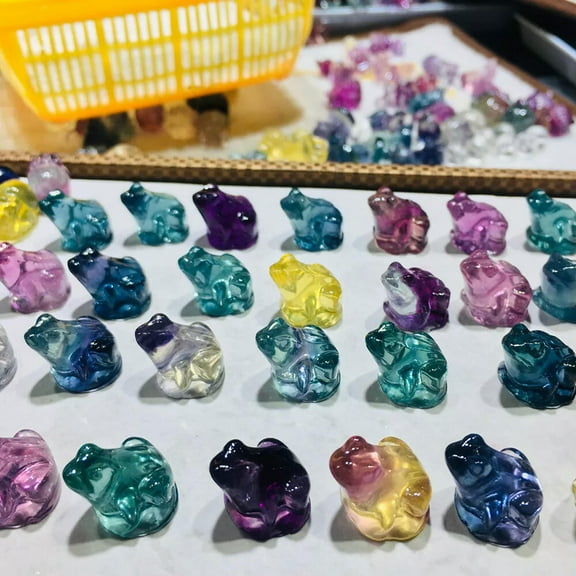 MATROOY 5pc Natural Fluorite Hand Carved Mini Frog Skull Quartz Crystal Reiki Healing