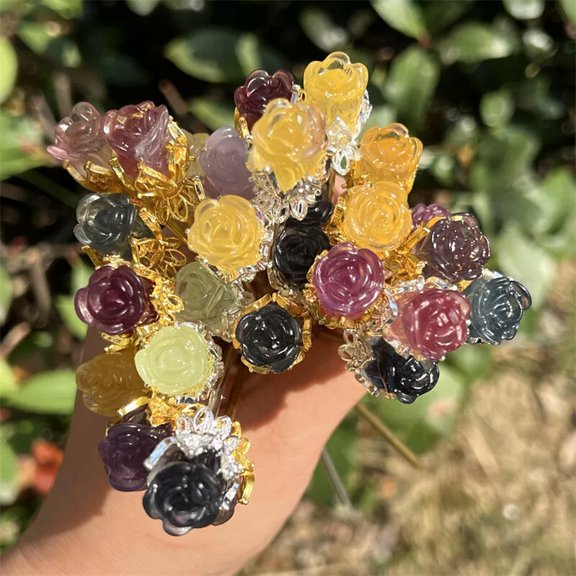 MATROOY 5pcs Natural Fluorite Rose flower skull Quartz Crystal Skull Reiki Healing Gem