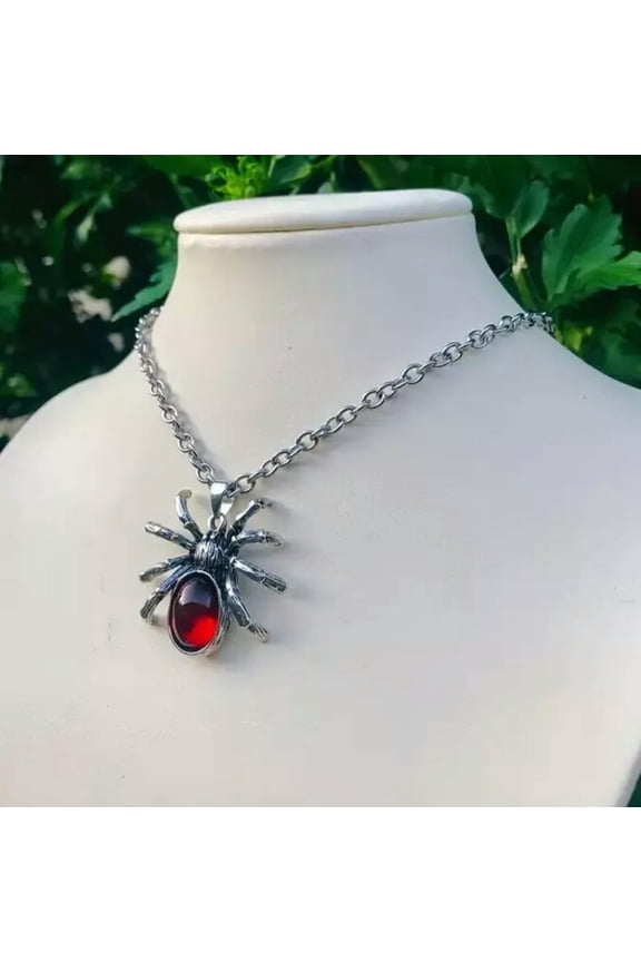 Beautiful Gothic Silver Spider With Red Crystal Gem Pendant Necklace Jewelry