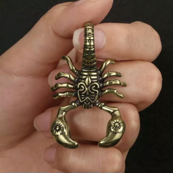 MATROOY Brass Scorpion Figurine Small Statue Animal Figurines Toys Desktop Decoration
